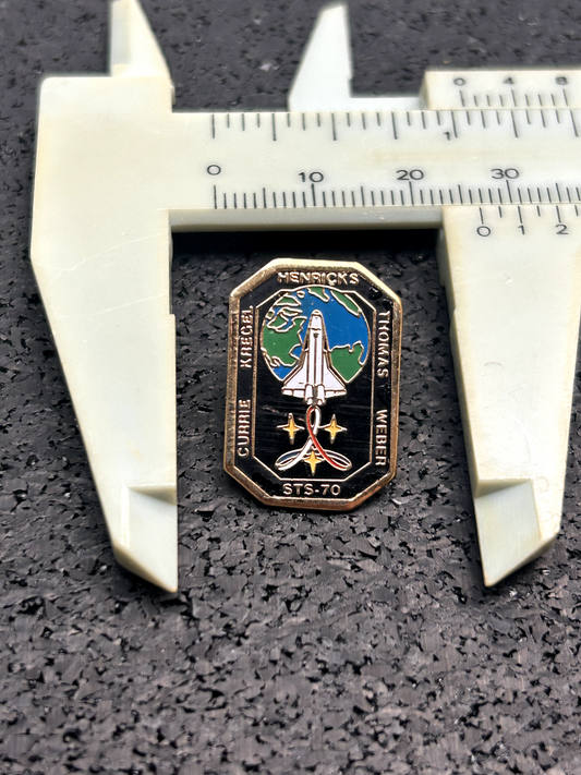 NASA Space Shuttle STS-70 Mission pin