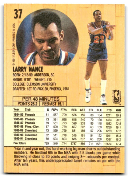 1991-92 Fleer Larry Nance Cleveland Cavaliers #37