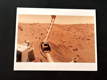 NASA Viking 1 on Mars litho