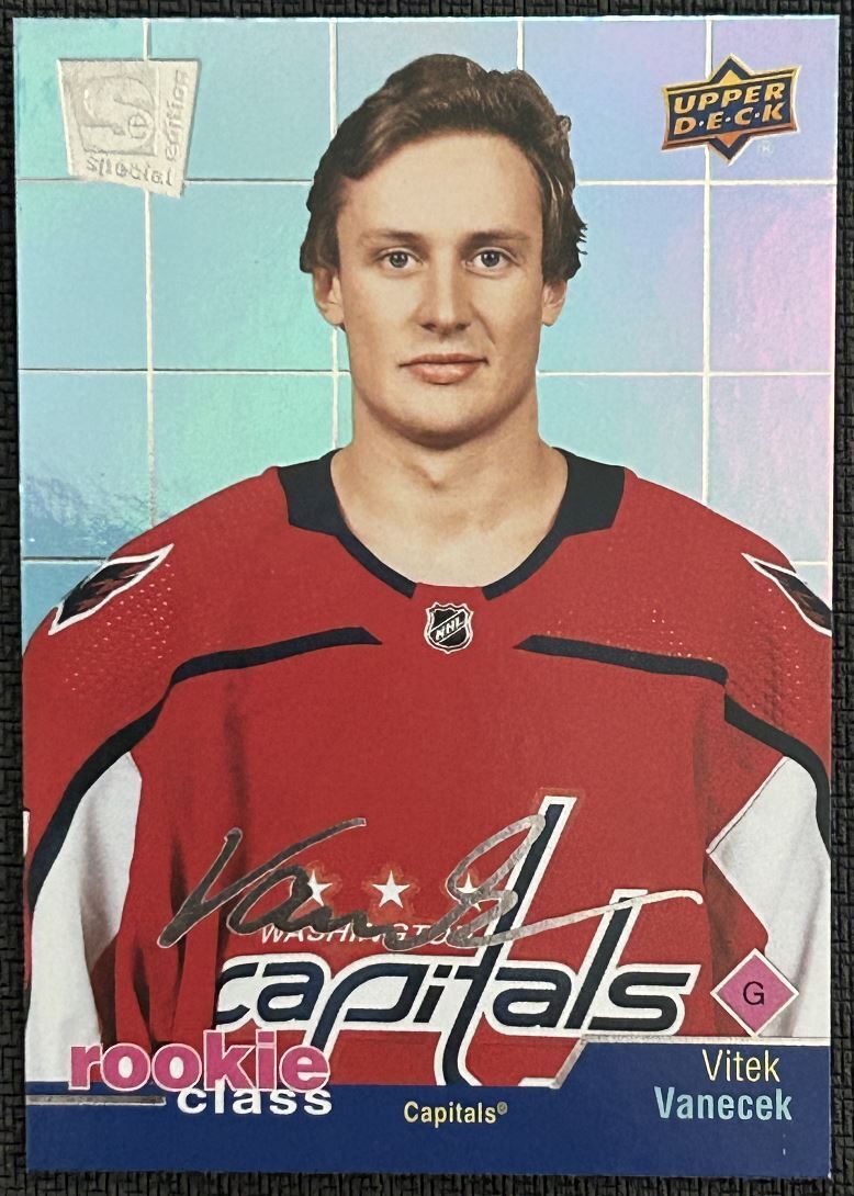 2020-21 Upper Deck Rookie Class SE Spectrum Vitek Vanecek Rookie Washington