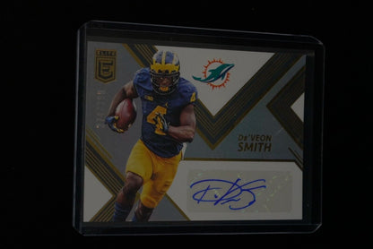 De'Veon Smith Rookie 2017 Elite Draft Picks Status /299Auto Miami Dolphins AUTO