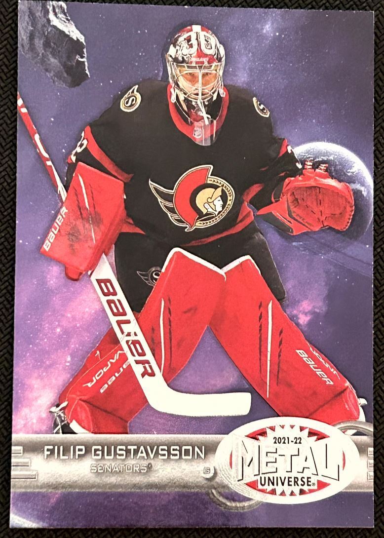 2021-22 Skybox Metal Universe 1997-98 Retro Rookies Filip Gustavsson Rookie