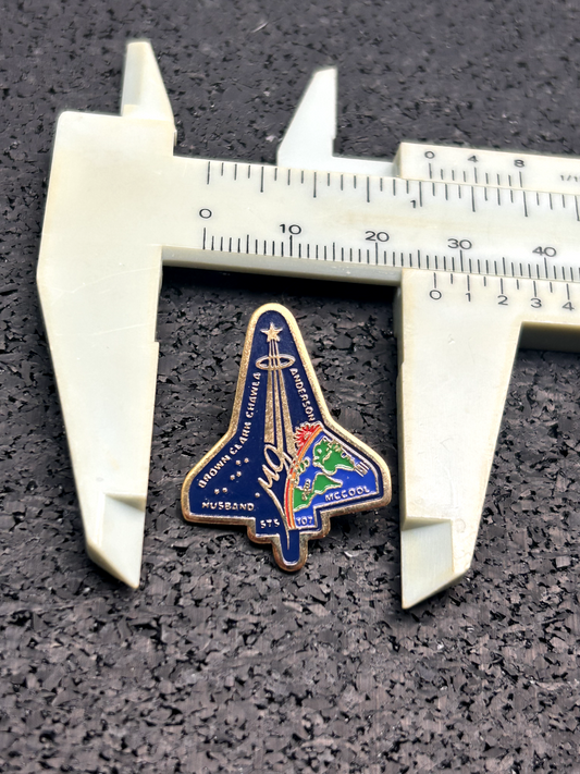 NASA Space Shuttle STS-107 Mission pin