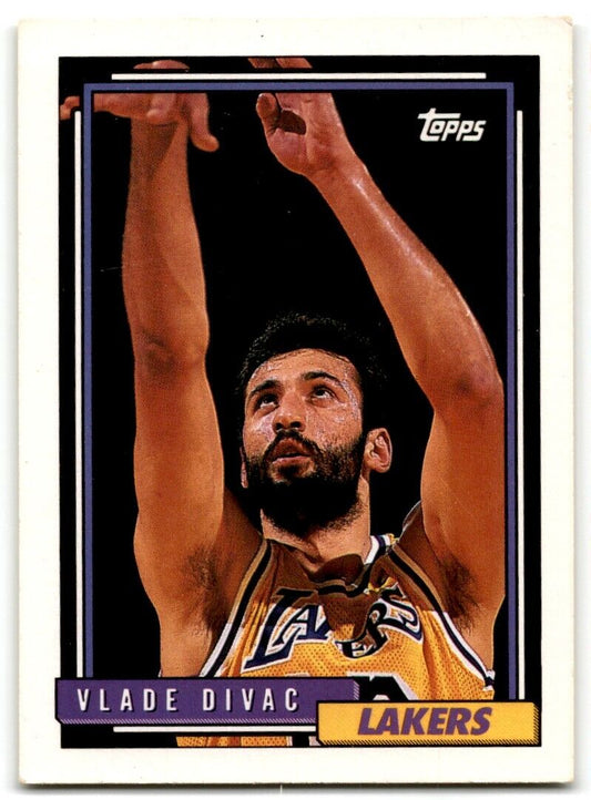 1992-93 Topps Vlade Divac Los Angeles Lakers #32