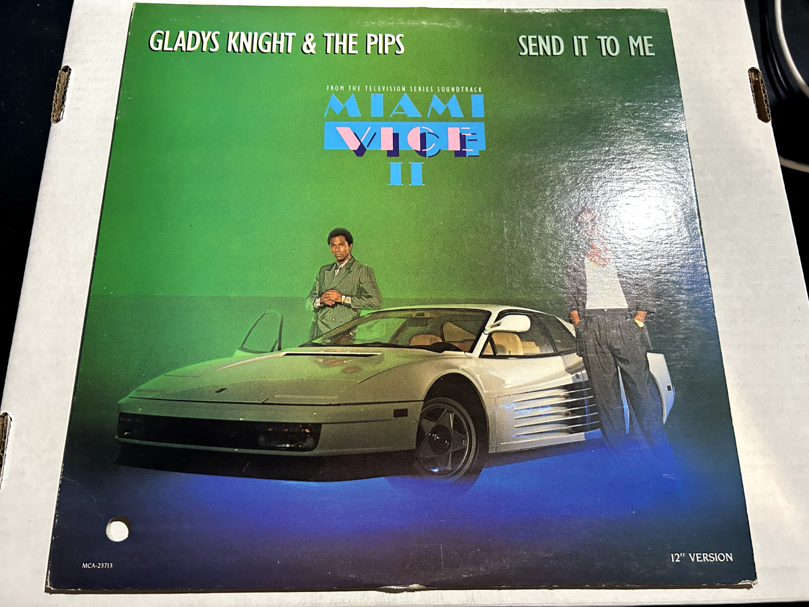 Gladys Knight & The Pips – Send It To Me / When You Love Someone