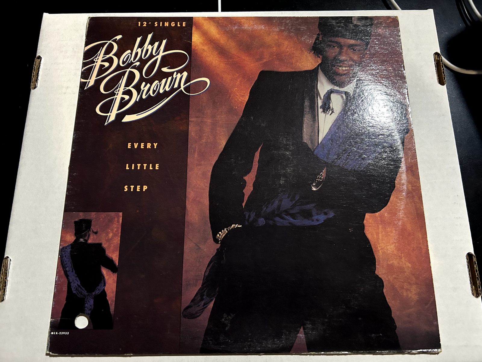 Bobby Brown – Every Little Step