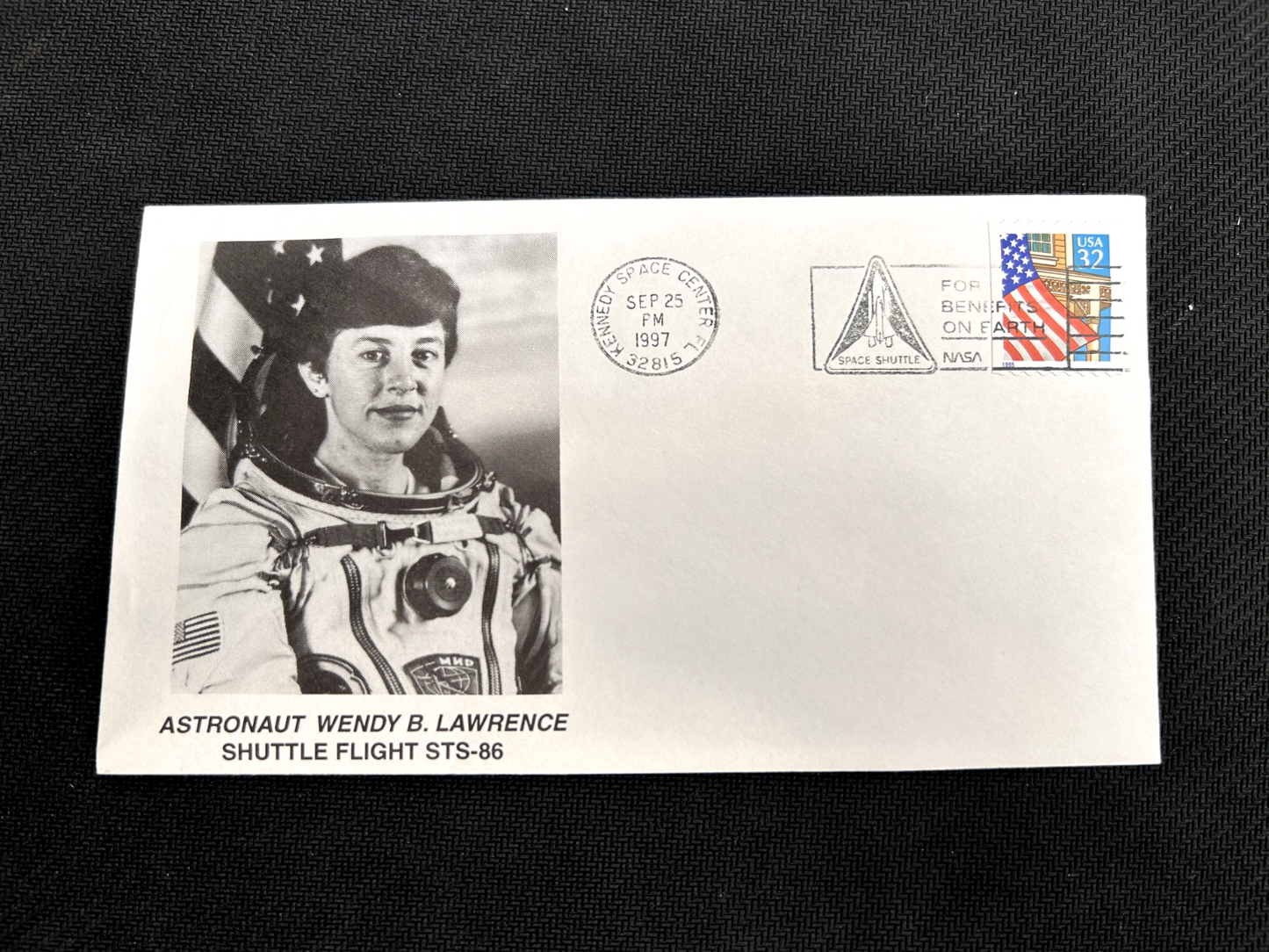 NASA Space Shuttle STS-86 Astronaut Wendy Lawrence cover