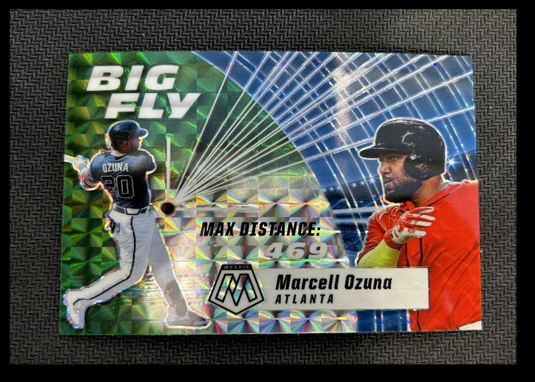 2021 Panini Mosaic Big Fly Marcell Ozuna Atlanta Braves #BF3