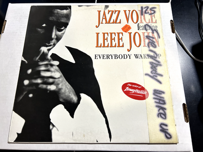 Jazz Voice Featuring Leee John – Everybody Wake Up