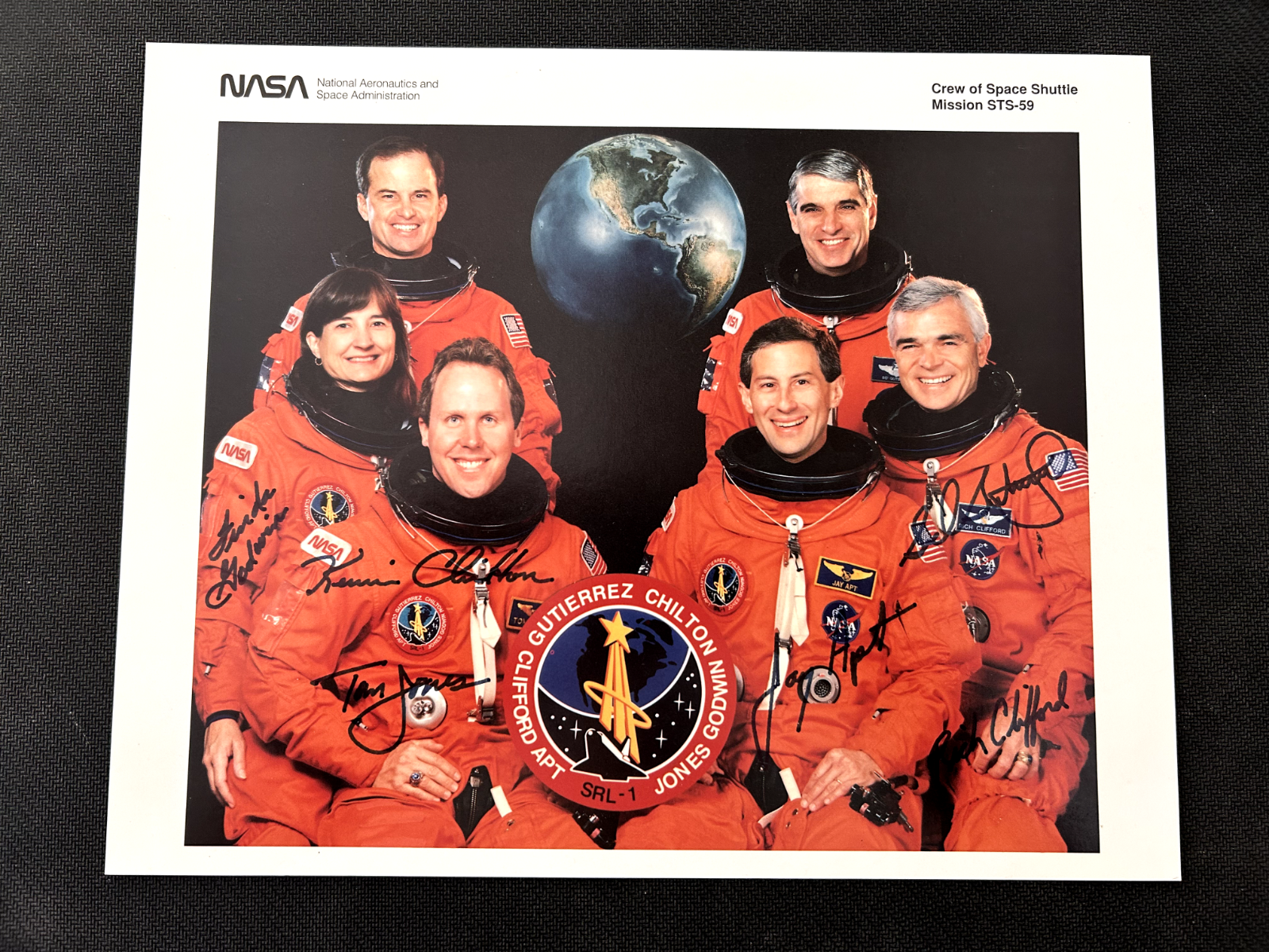 NASA Space Shuttle Discovery STS-59 AUTOPEN Crew signed photo