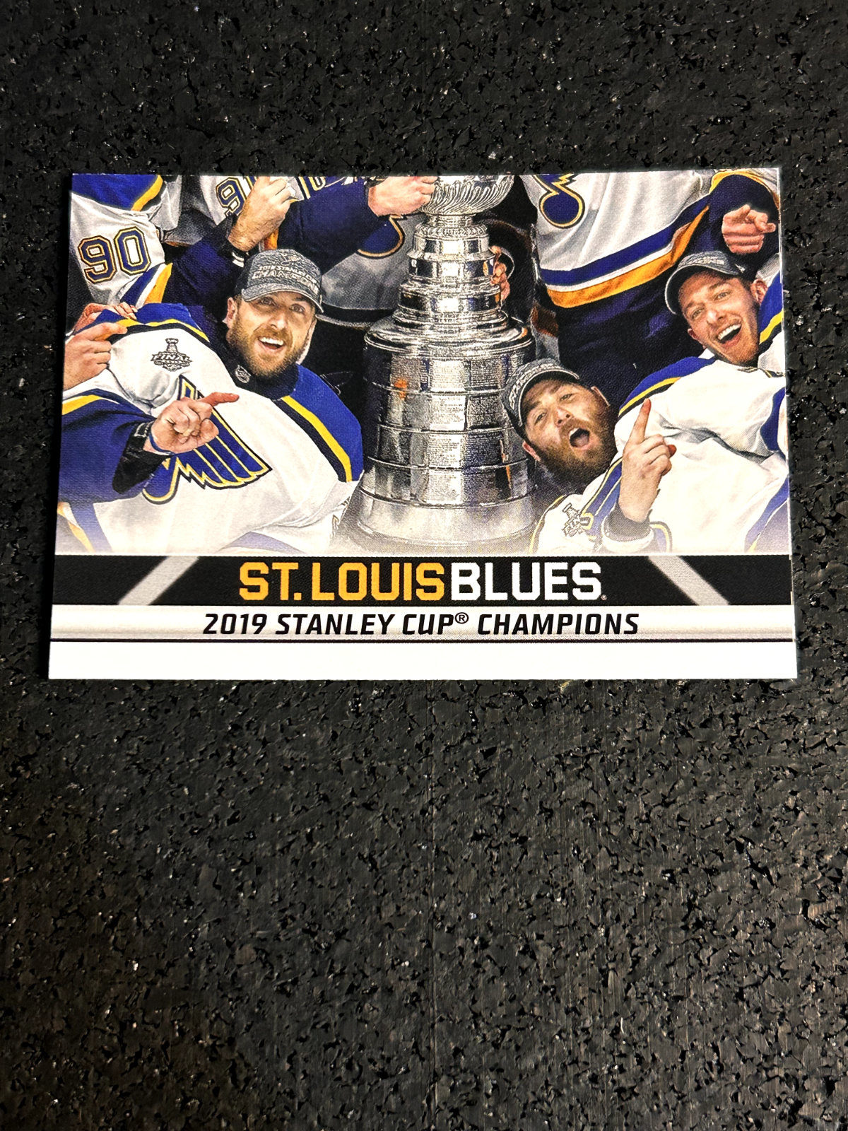 2019-20 Topps NHL Stickers #616 St-Louis Blues - 2019 Stanley Cup Champions