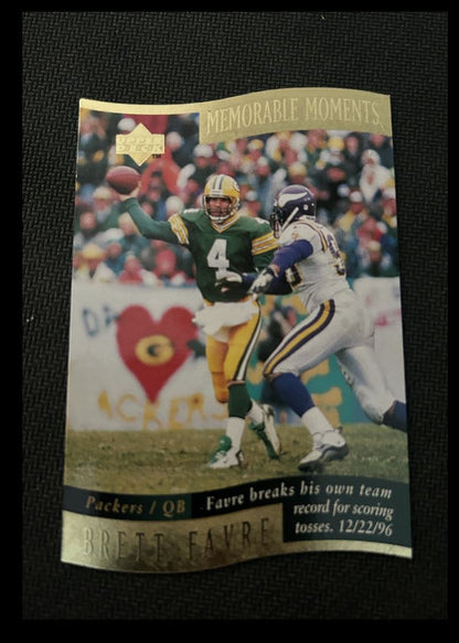 1997 Upper Deck Memorable Moments Brett Favre Green Bay Packers #4