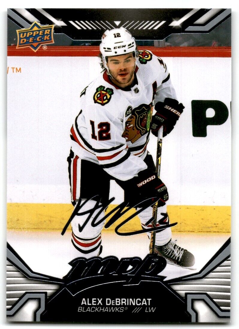 2022-23 Upper Deck MVP Silver Alex DeBrincat Chicago Blackhawks #39