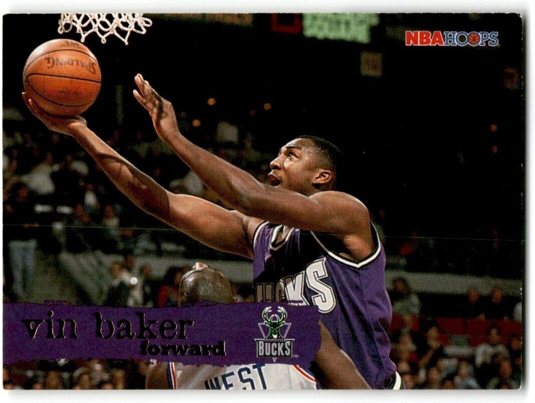 1995-96 Hoops Vin Baker Milwaukee Bucks #89