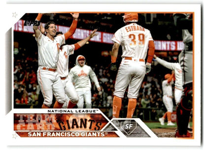 2023 Topps San Francisco Giants San Francisco Giants #173