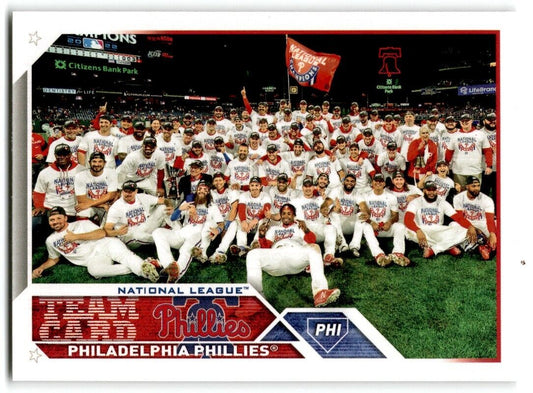 2023 Topps Philadelphia Phillies Philadelphia Phillies #567