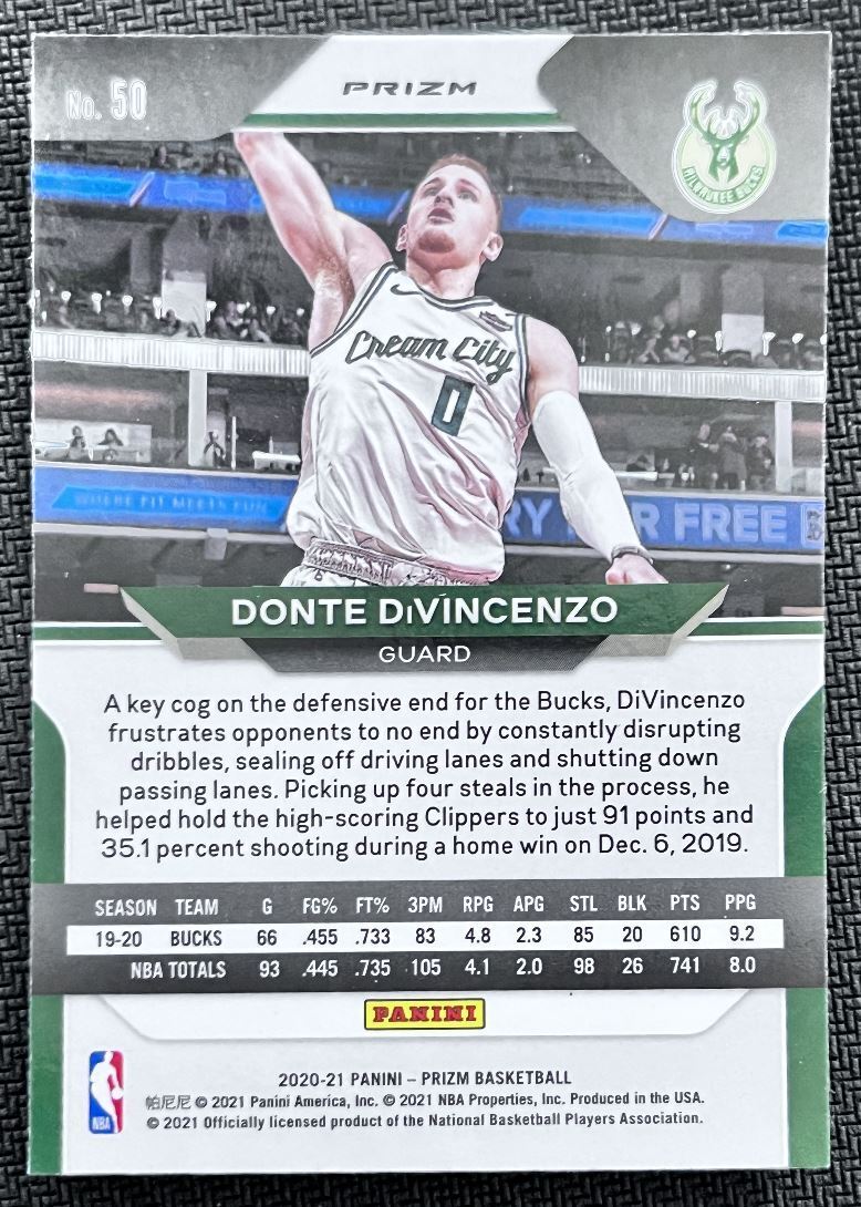 2020-21 Panini Prizm Orange Donte DiVincenzo Milwaukee Bucks #50