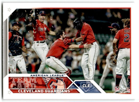 2023 Topps Cleveland Guardians Cleveland Guardians #271