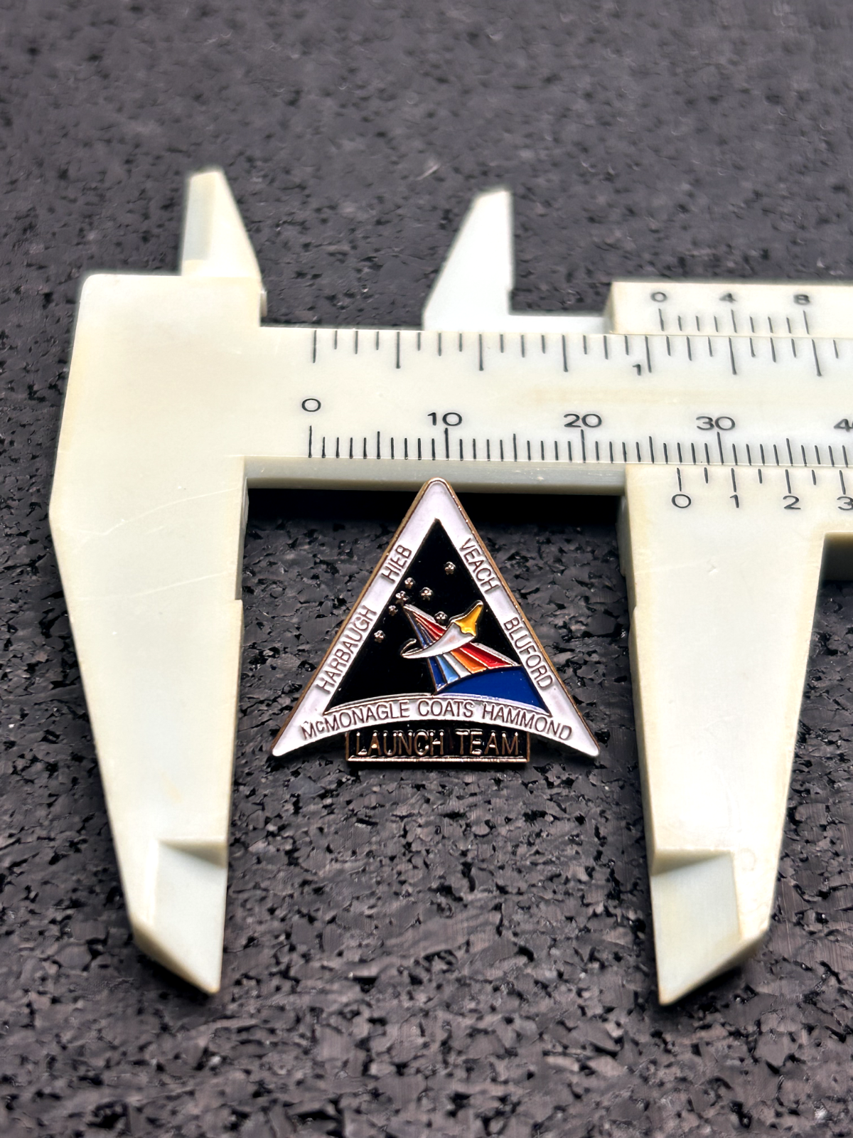 NASA Space Shuttle STS-39 Launch Team Mission pin