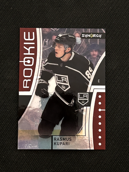 2021-22 UD Synergy Red Rookies WITH CODE #100 Rasmus Kupari - Los Angeles Kings